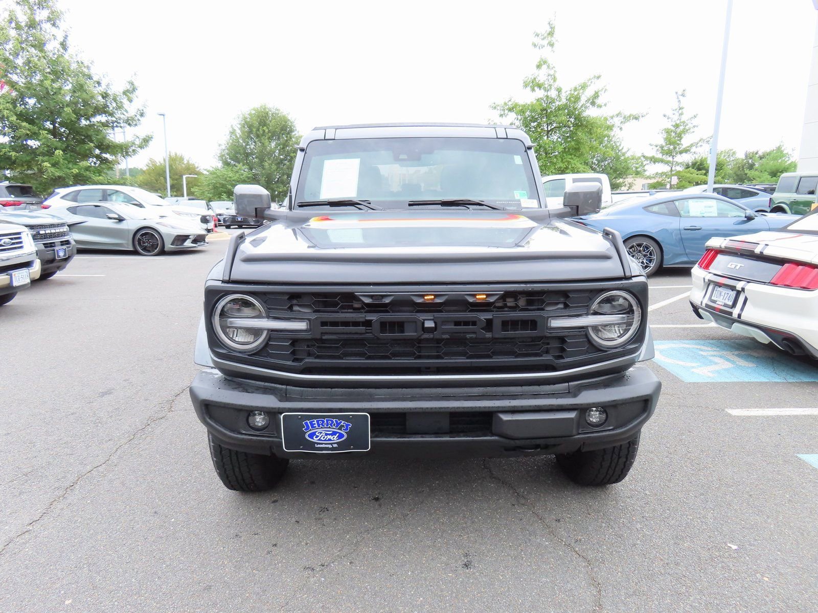 Certified 2024 Ford Bronco Outer Banks image 2