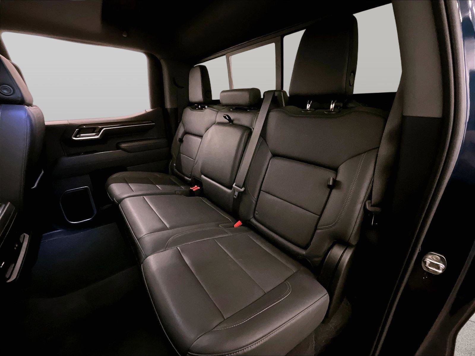 Used 2022 Chevrolet Silverado 1500 RST w/ RST All Star Premium Package AWD/4WD image 26