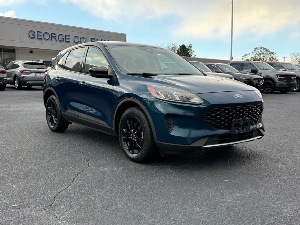 Certified 2020 Ford Escape SE Sport image 2