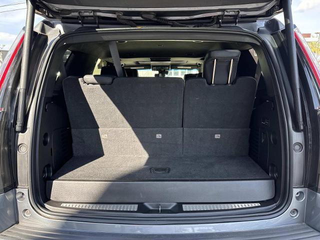 Used 2019 Cadillac Escalade Platinum image 9