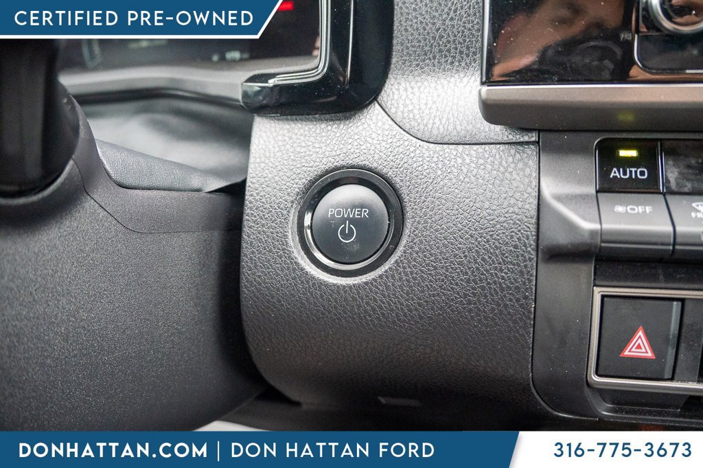 Used 2025 Toyota Camry SE FWD image 10