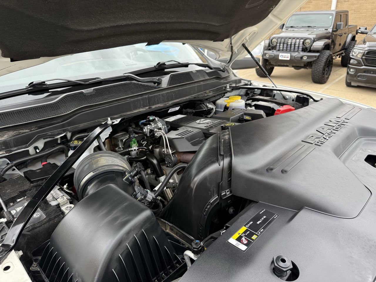 Used 2024 RAM 3500 Limited w/ Safety Group AWD/4WD image 28