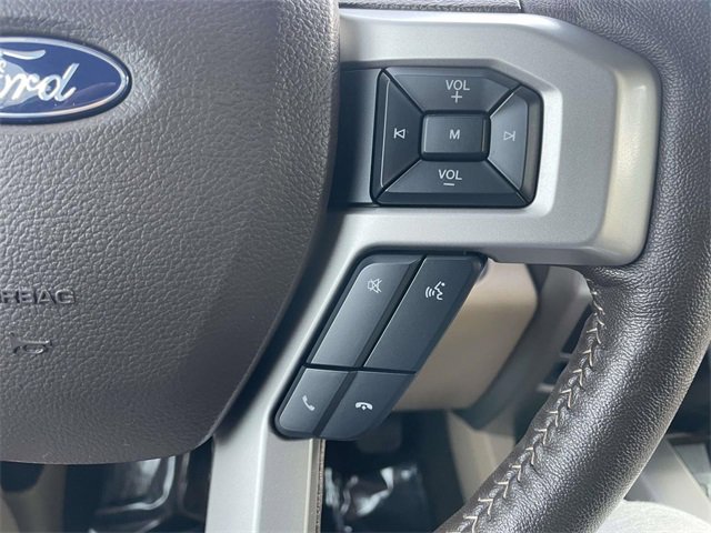 Certified 2019 Ford F150 Lariat w/ Equipment Group 502A Luxury image 17