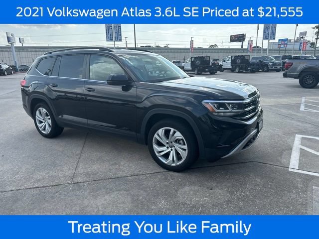 Used 2021 Volkswagen Atlas SE w/ Panoramic Sunroof Package