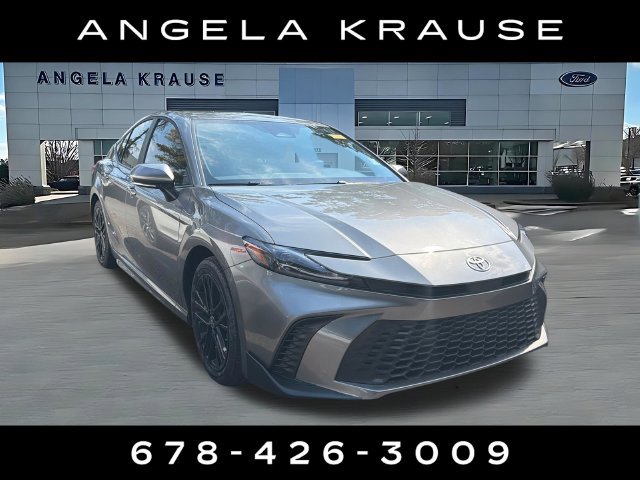 Used 2026 Toyota Camry SE w/ Multimedia Upgrade Package FWD image 1