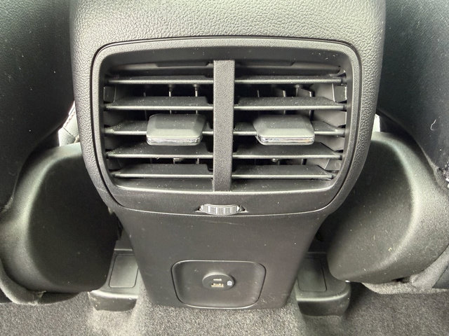 Certified 2022 Ford Escape SEL w/ SEL Stealth AWD Package image 20