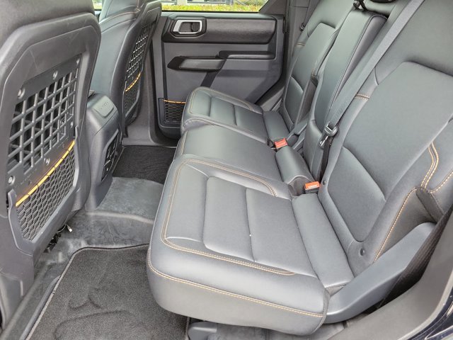 Certified 2024 Ford Bronco Badlands image 13