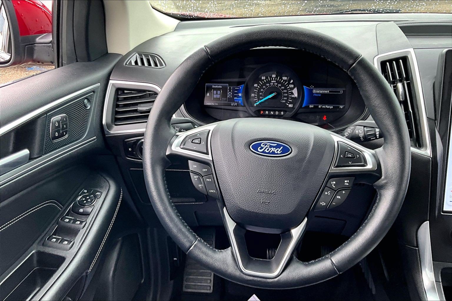 Certified 2024 Ford Edge Titanium AWD/4WD image 22