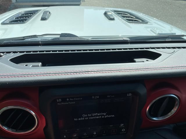 Used 2021 Jeep Gladiator Rubicon AWD/4WD image 24