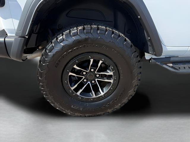 Used 2024 Jeep Wrangler Unlimited Rubicon w/ XTREMEE 35" Tire Package AWD/4WD image 25