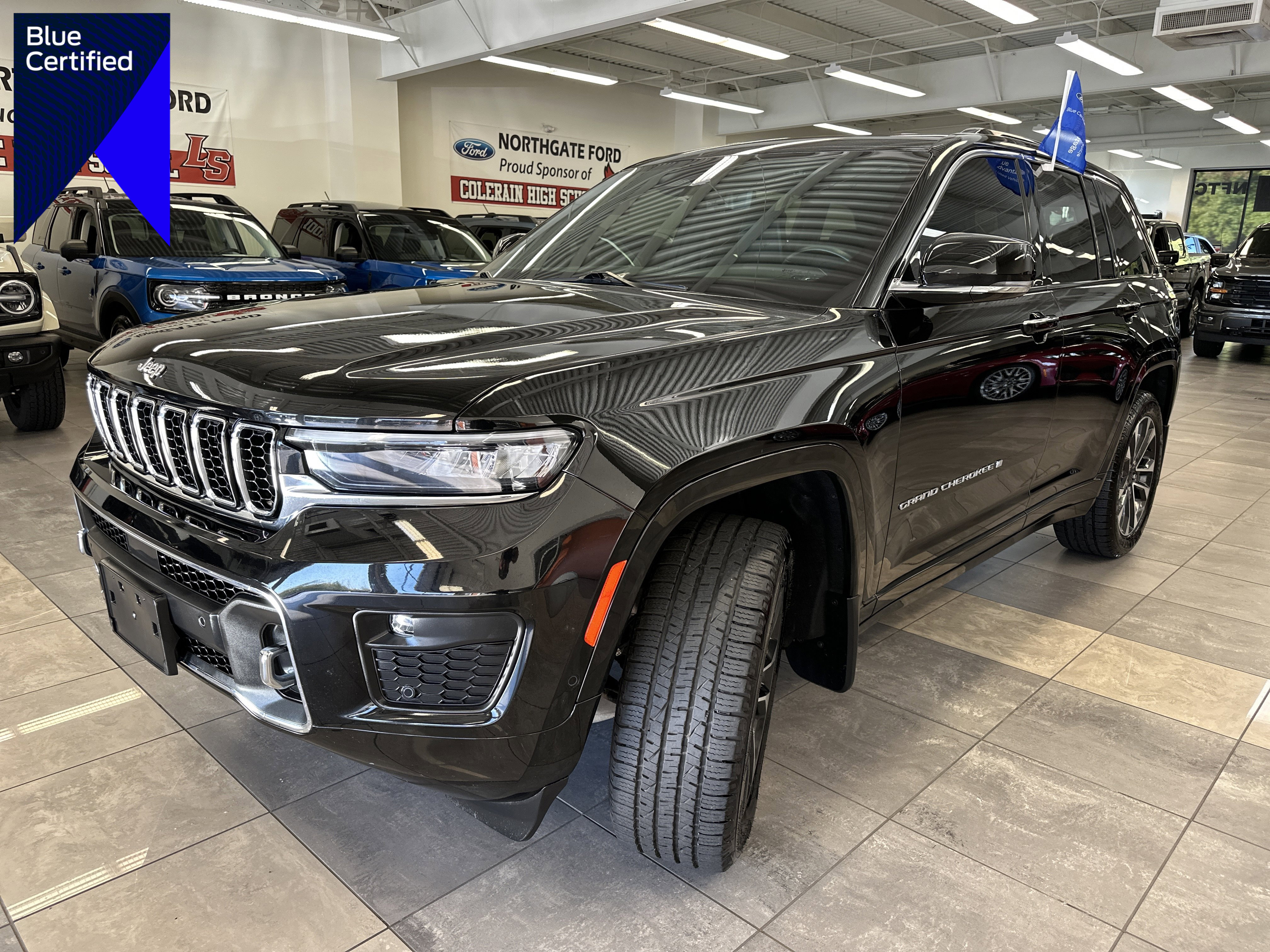 Used 2022 Jeep Grand Cherokee Overland w/ Luxury Tech Group IV