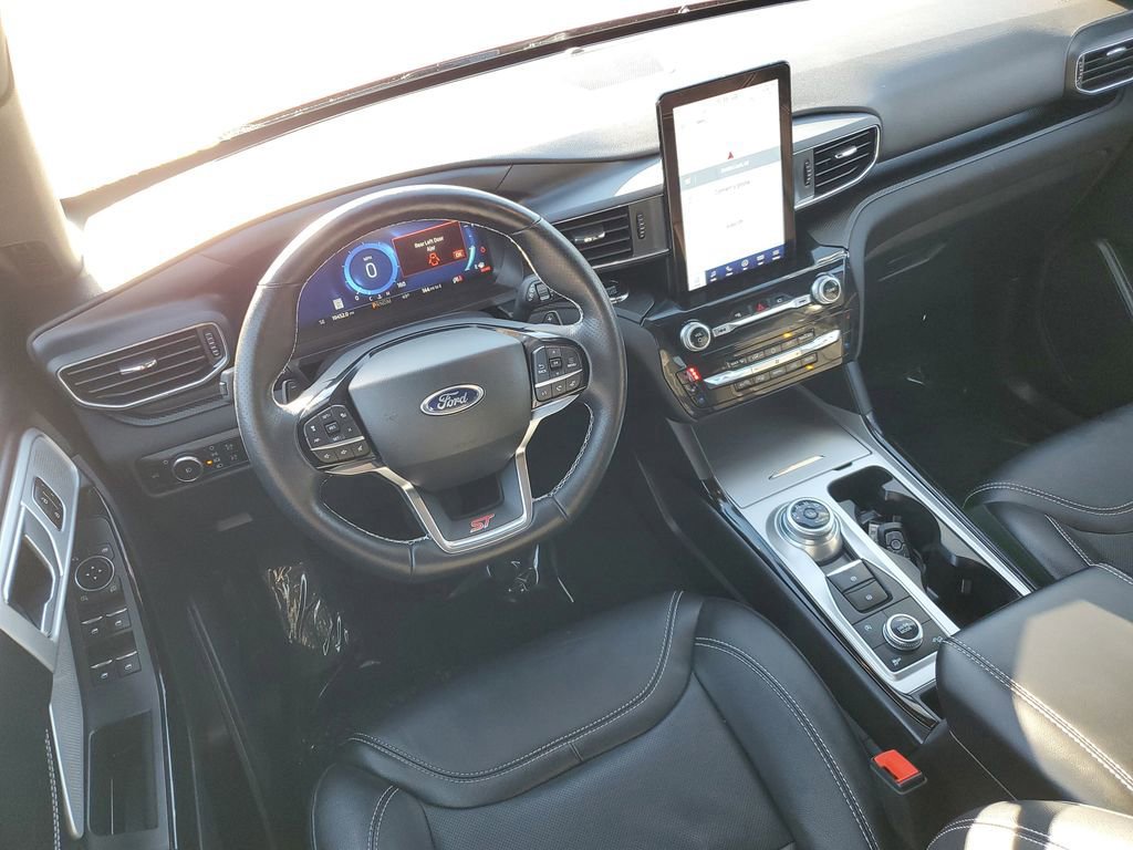 Certified 2023 Ford Explorer ST w/ Equipment Group 401A image 24