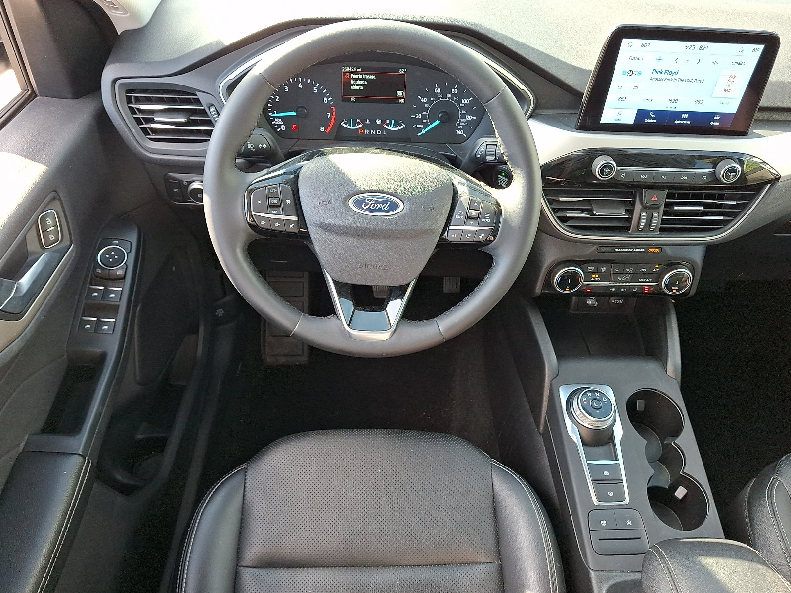 Certified 2022 Ford Escape SEL AWD/4WD image 12