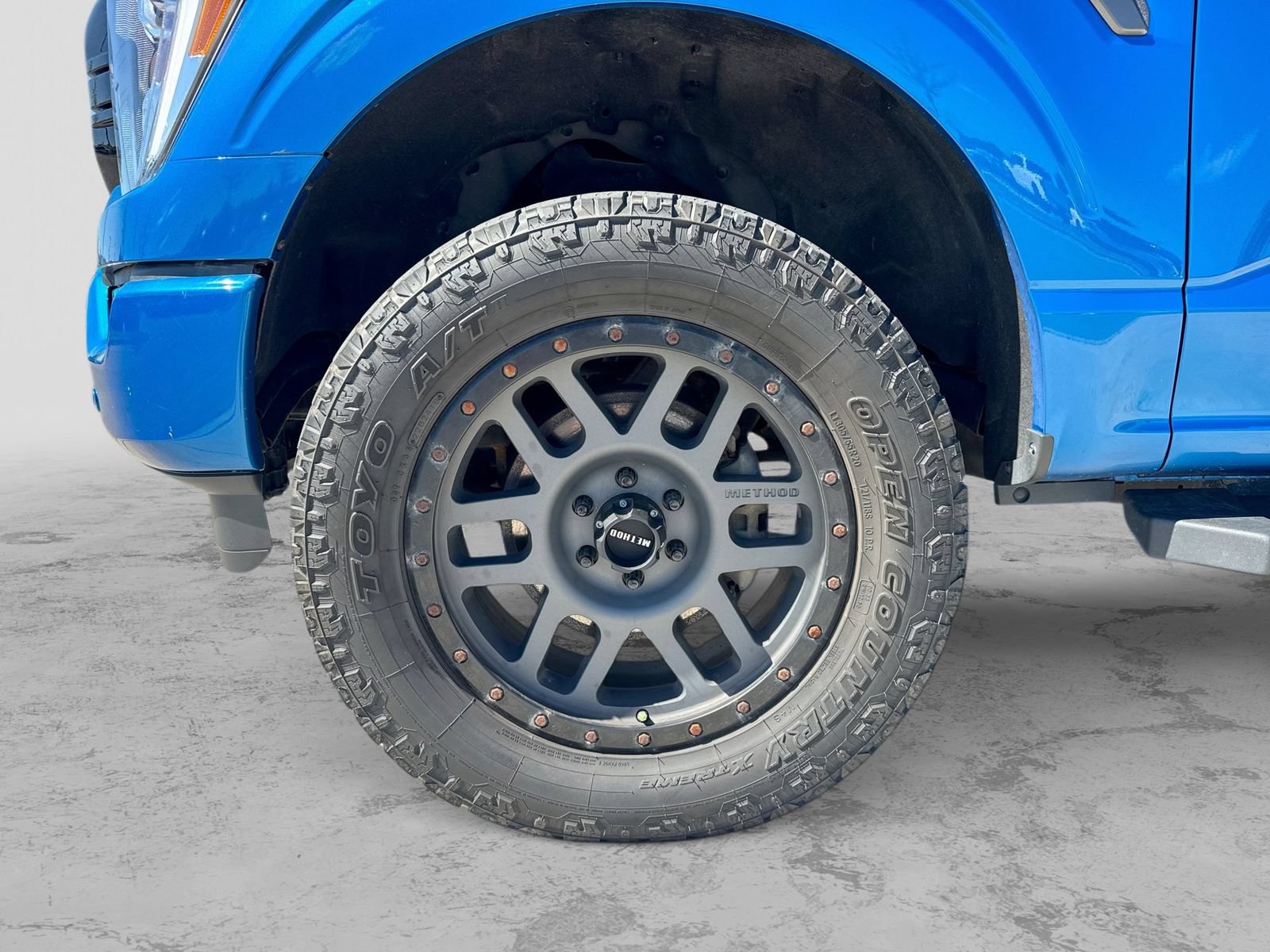 Certified 2021 Ford F150 XLT w/ Equipment Group 302A High AWD/4WD image 15