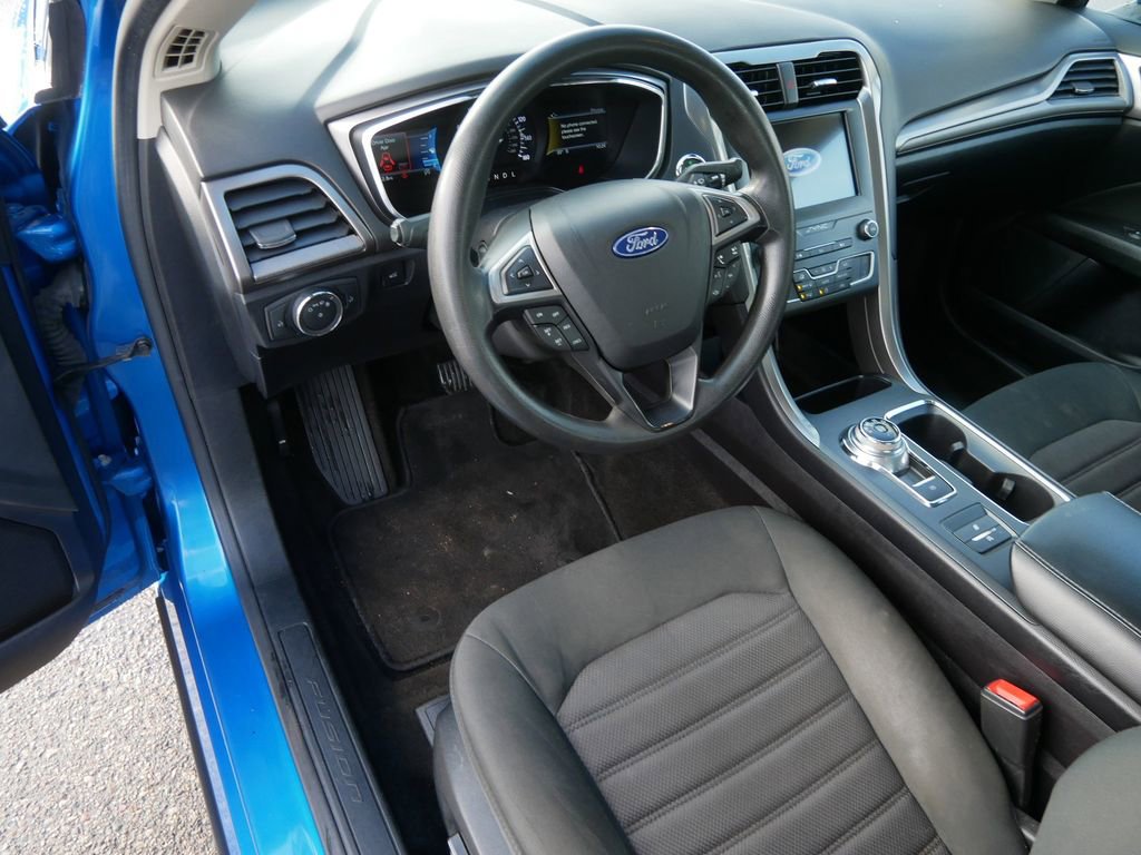 Certified 2020 Ford Fusion SE image 10