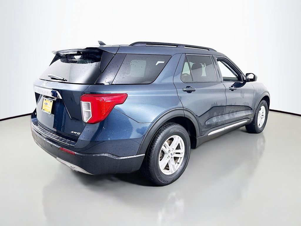 Certified 2023 Ford Explorer XLT w/ Equipment Group 202A image 5