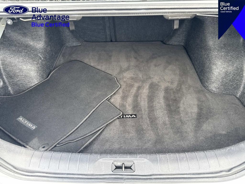 Used 2024 Nissan Altima 2.5 SV FWD image 7
