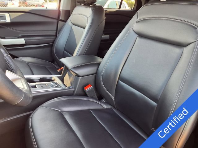 Certified 2023 Ford Explorer XLT w/ Equipment Group 202A AWD/4WD image 3