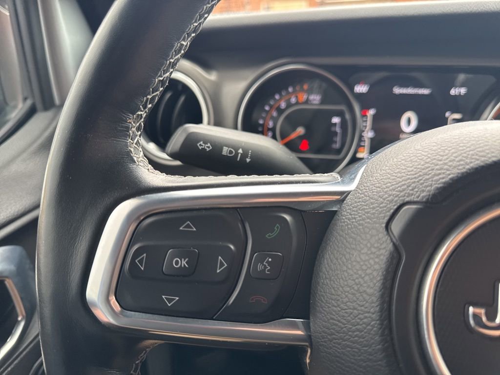 Used 2023 Jeep Gladiator Rubicon w/ Cold Weather Group image 29