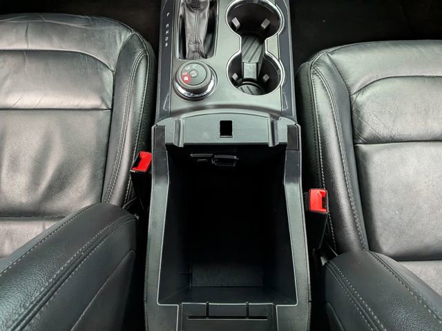 Certified 2017 Ford Explorer XLT w/ Equipment Group 202A AWD/4WD image 32