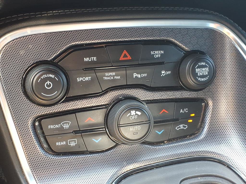 Used 2017 Dodge Challenger GT w/ GT Interior Package AWD/4WD image 17