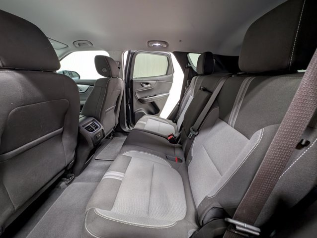 Used 2025 Chevrolet Blazer LT FWD image 14