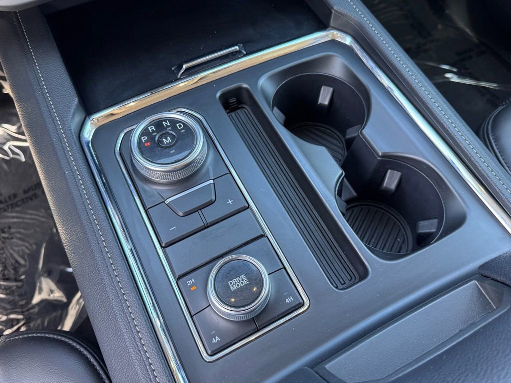 Certified 2024 Ford Expedition Max XLT image 25
