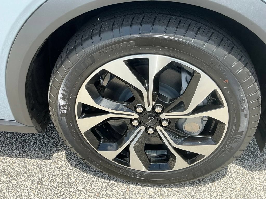 Certified 2025 Ford Mustang Mach-E Select RWD image 18