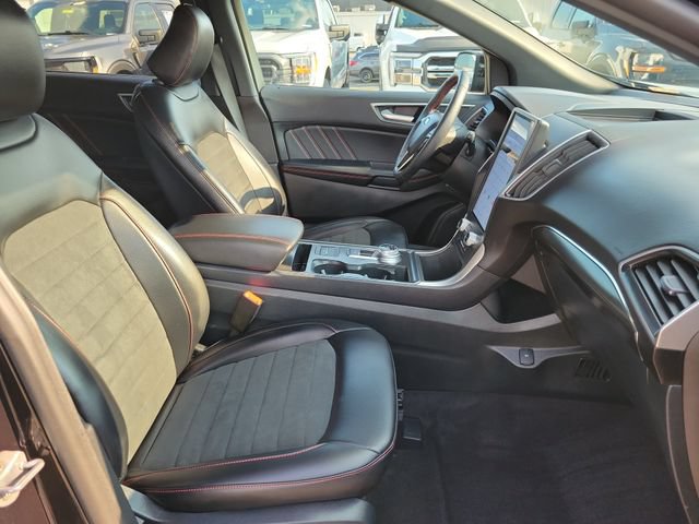 Certified 2024 Ford Edge ST-Line AWD/4WD image 22