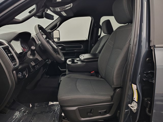 Used 2025 RAM 2500 Big Horn AWD/4WD image 23