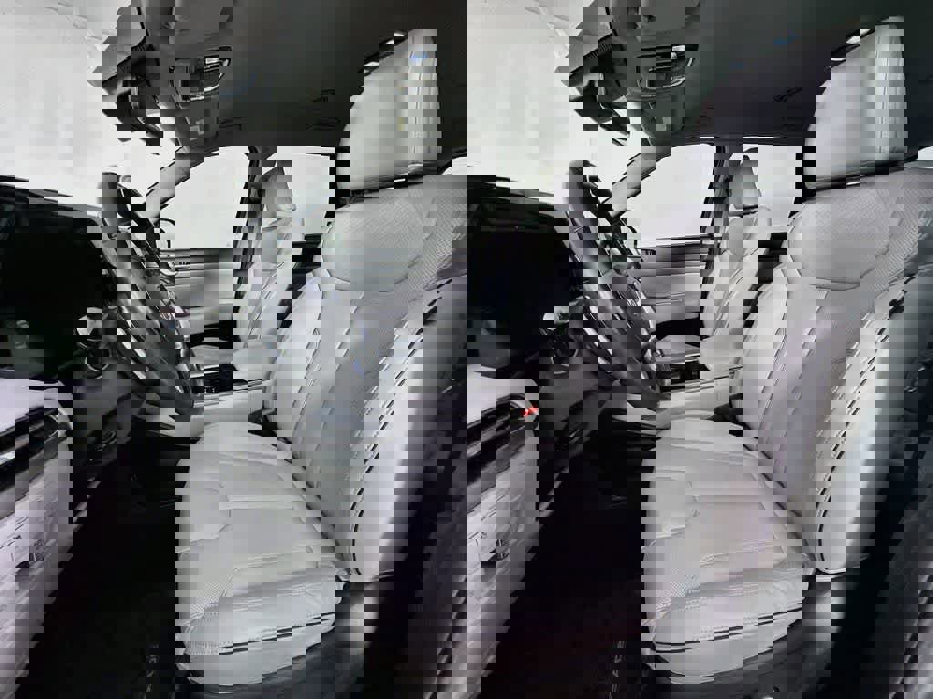 Used 2023 Hyundai Palisade SEL w/ Cargo Package FWD image 14