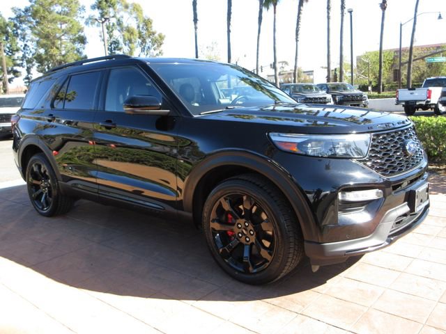 Certified 2022 Ford Explorer ST w/ Equipment Group 401A image 6