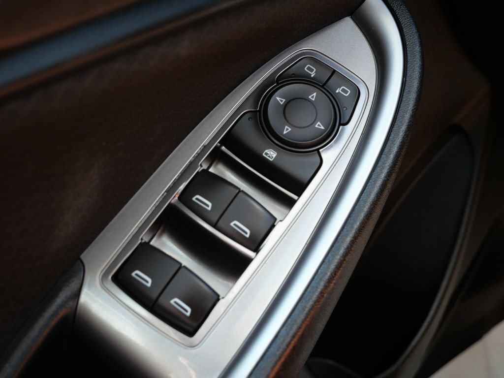 Used 2021 Chevrolet Malibu RS FWD image 27