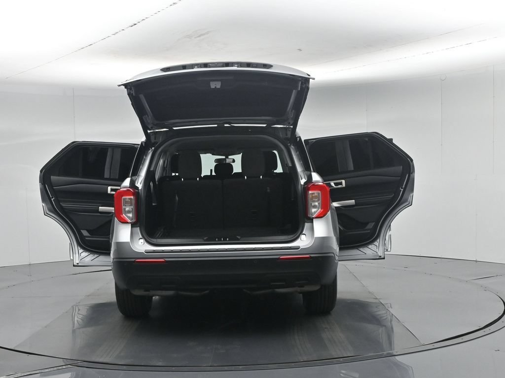 Certified 2023 Ford Explorer XLT RWD image 37