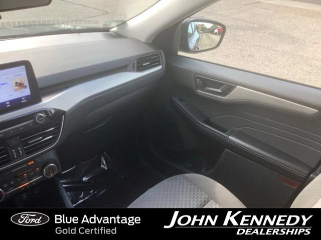 Certified 2022 Ford Escape SE w/ SE Sport Appearance Package AWD/4WD image 24
