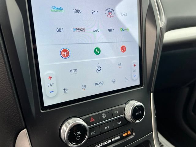 Certified 2024 Ford Edge SEL w/ Convenience Package AWD/4WD image 14