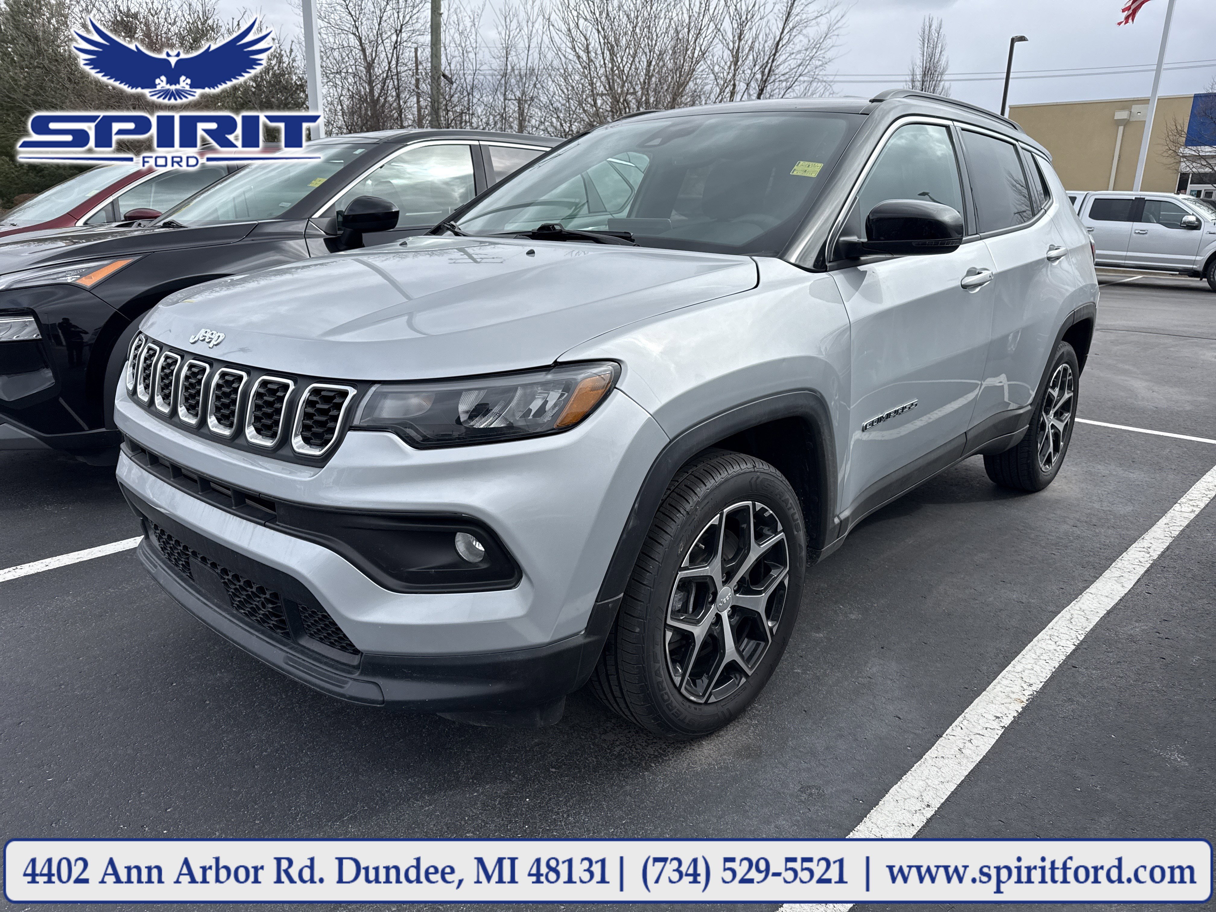 Used 2024 Jeep Compass Limited image 1