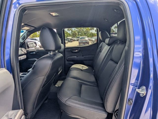 Used 2022 Toyota Tacoma TRD Sport w/ Technology Package RWD image 10