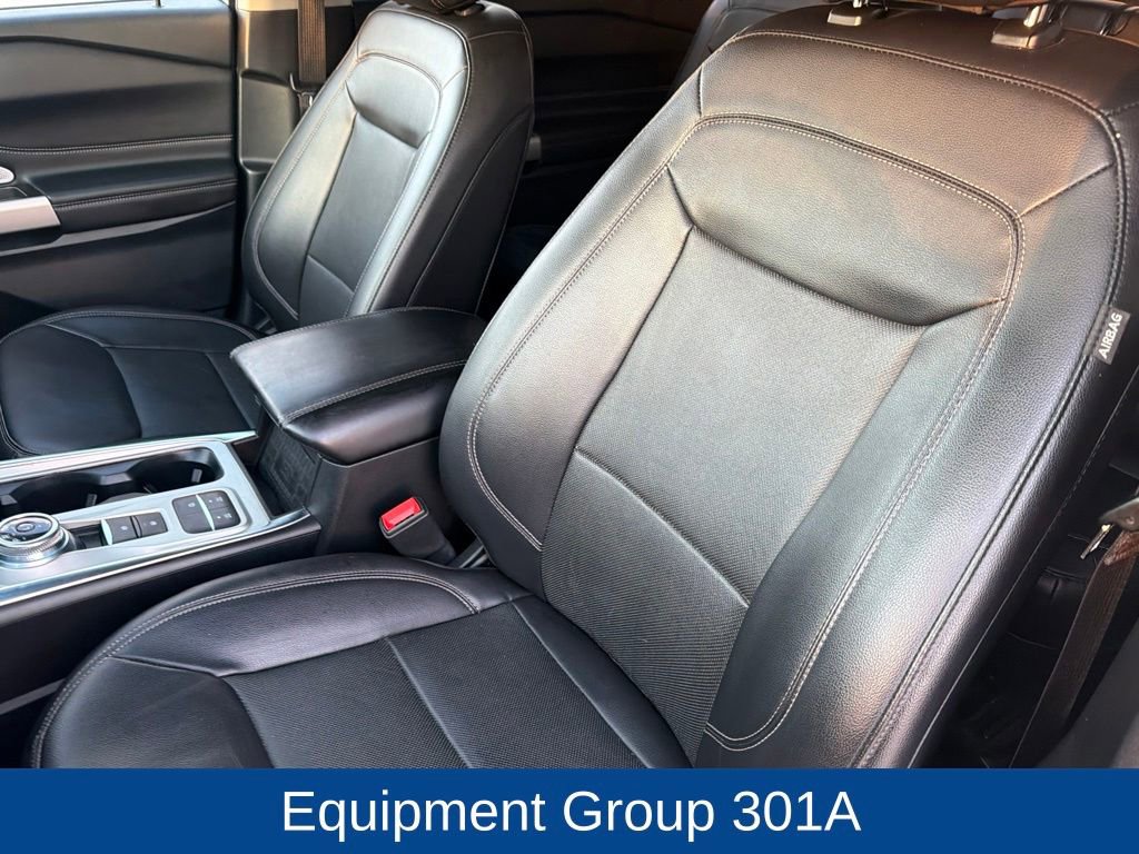 Certified 2023 Ford Explorer Limited w/ Limited Technology Package RWD image 21