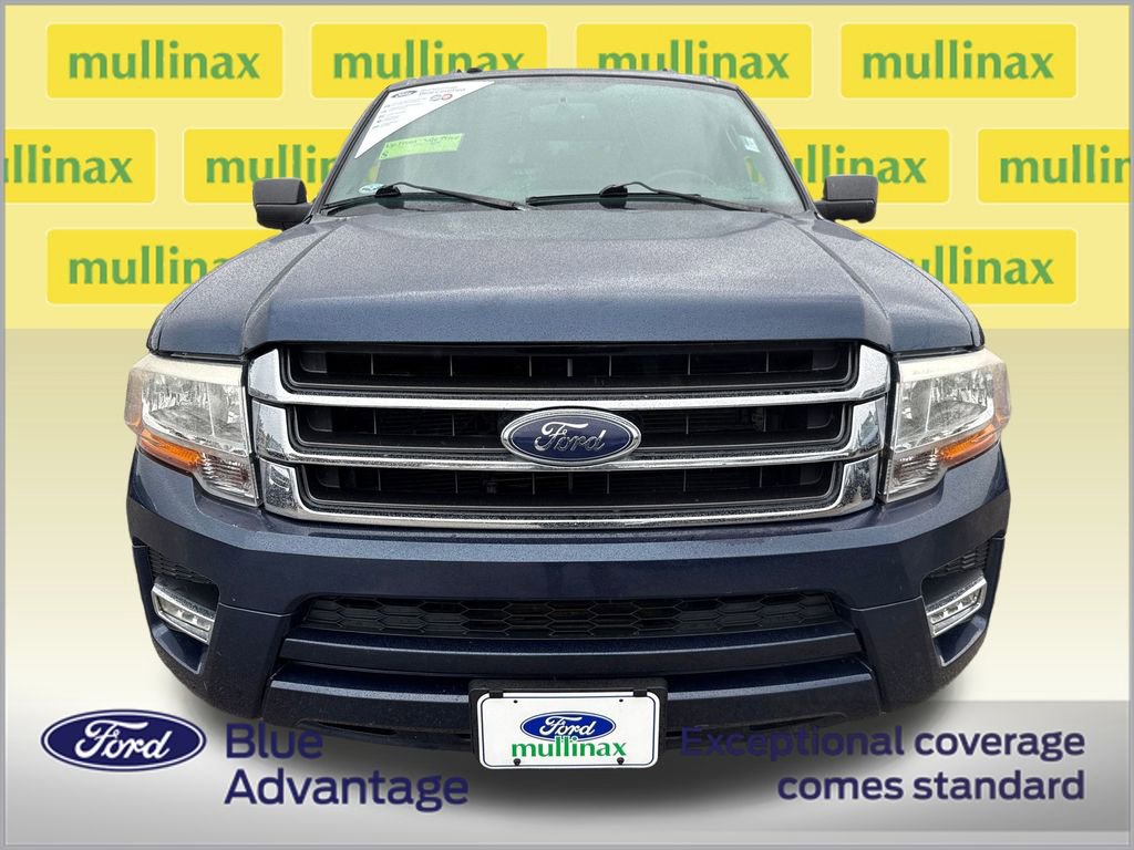 Certified 2017 Ford Expedition XLT w/ Equipment Group 202A image 12