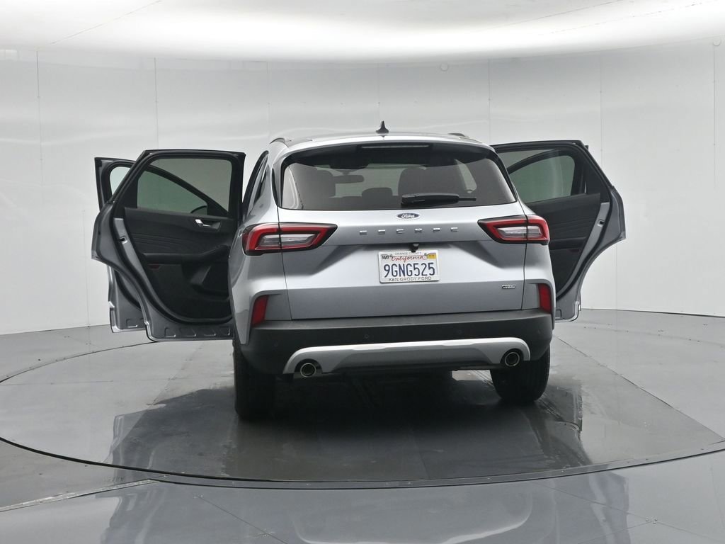 Certified 2023 Ford Escape SE image 55