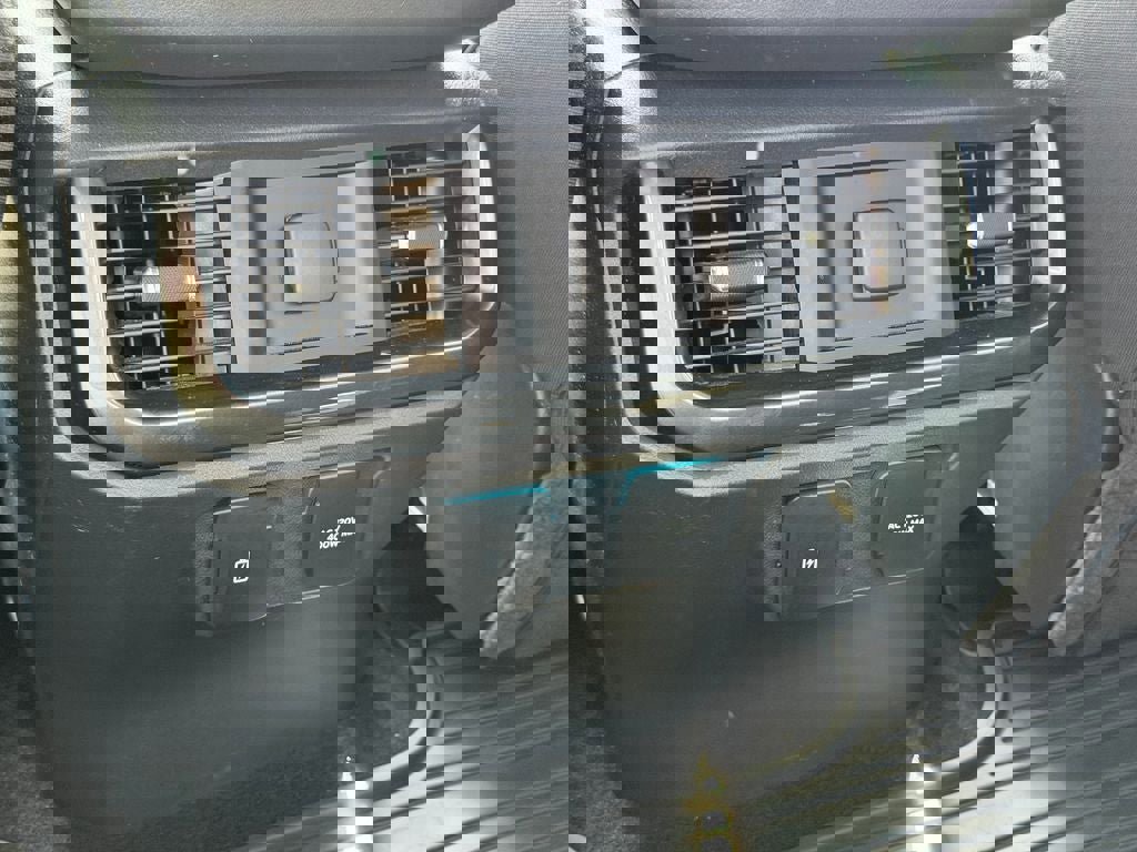 Certified 2023 Ford F150 XLT w/ Equipment Group 302A High image 26