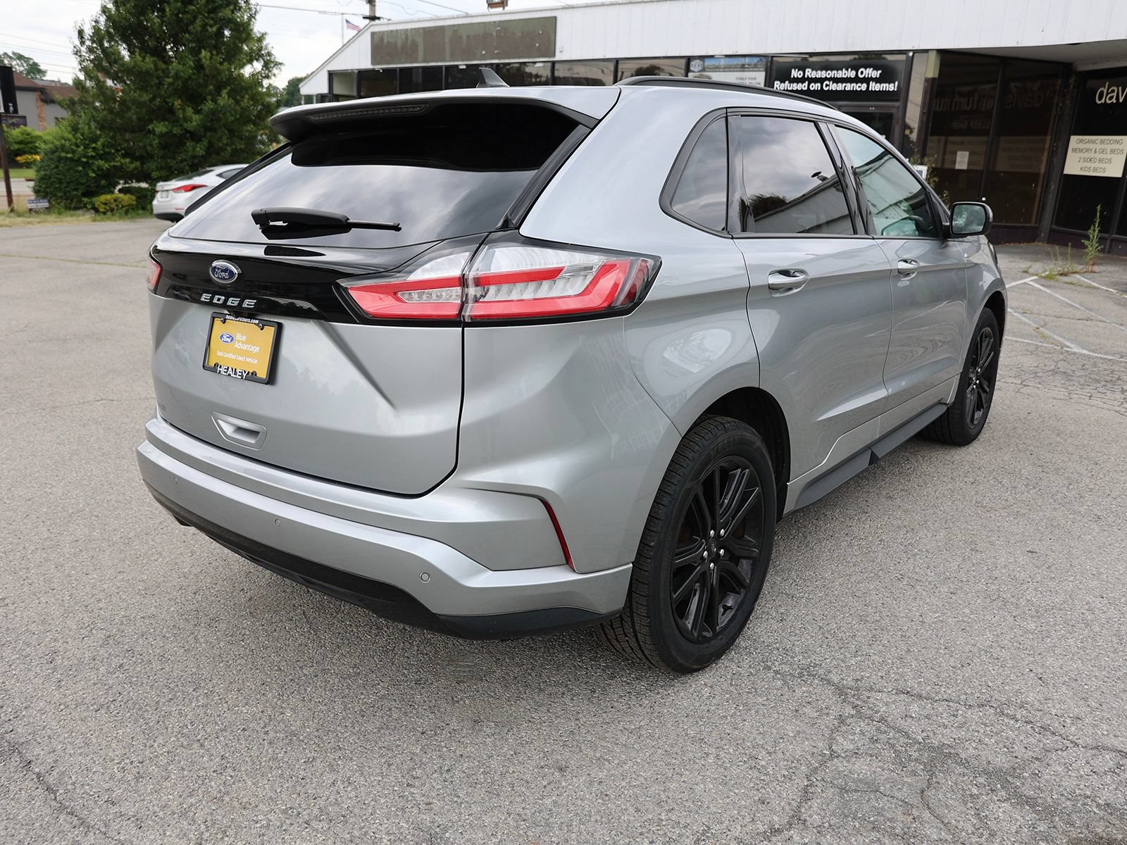 Certified 2023 Ford Edge ST-Line w/ Cargo Accessory Package AWD/4WD image 7