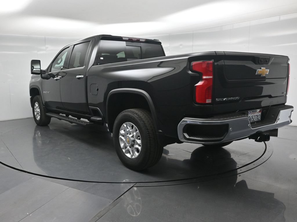 Used 2024 Chevrolet Silverado 2500 LTZ w/ LTZ Convenience Package AWD/4WD image 31