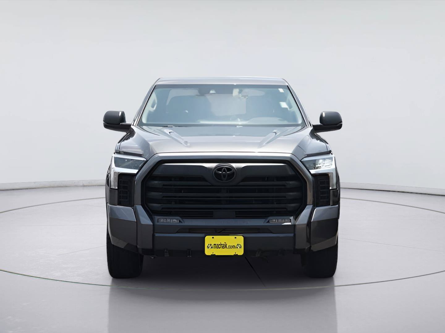 Used 2023 Toyota Tundra SR5 AWD/4WD image 3