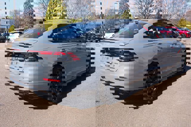 Used 2023 Honda Accord Sport image 5