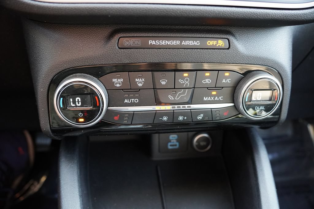 Certified 2021 Ford Escape SEL AWD/4WD image 26
