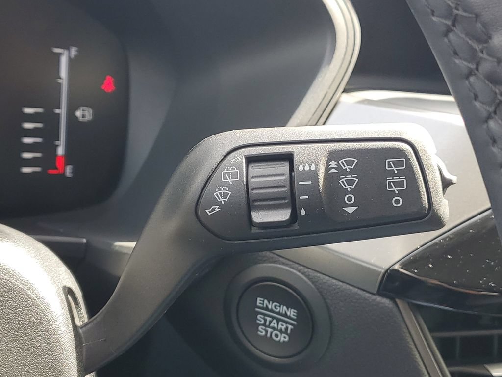 Certified 2023 Ford Escape Active AWD/4WD image 27
