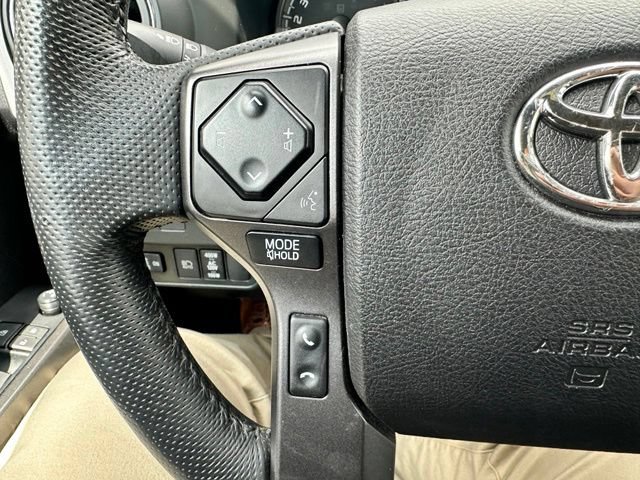 Used 2022 Toyota Tacoma TRD Sport AWD/4WD image 52