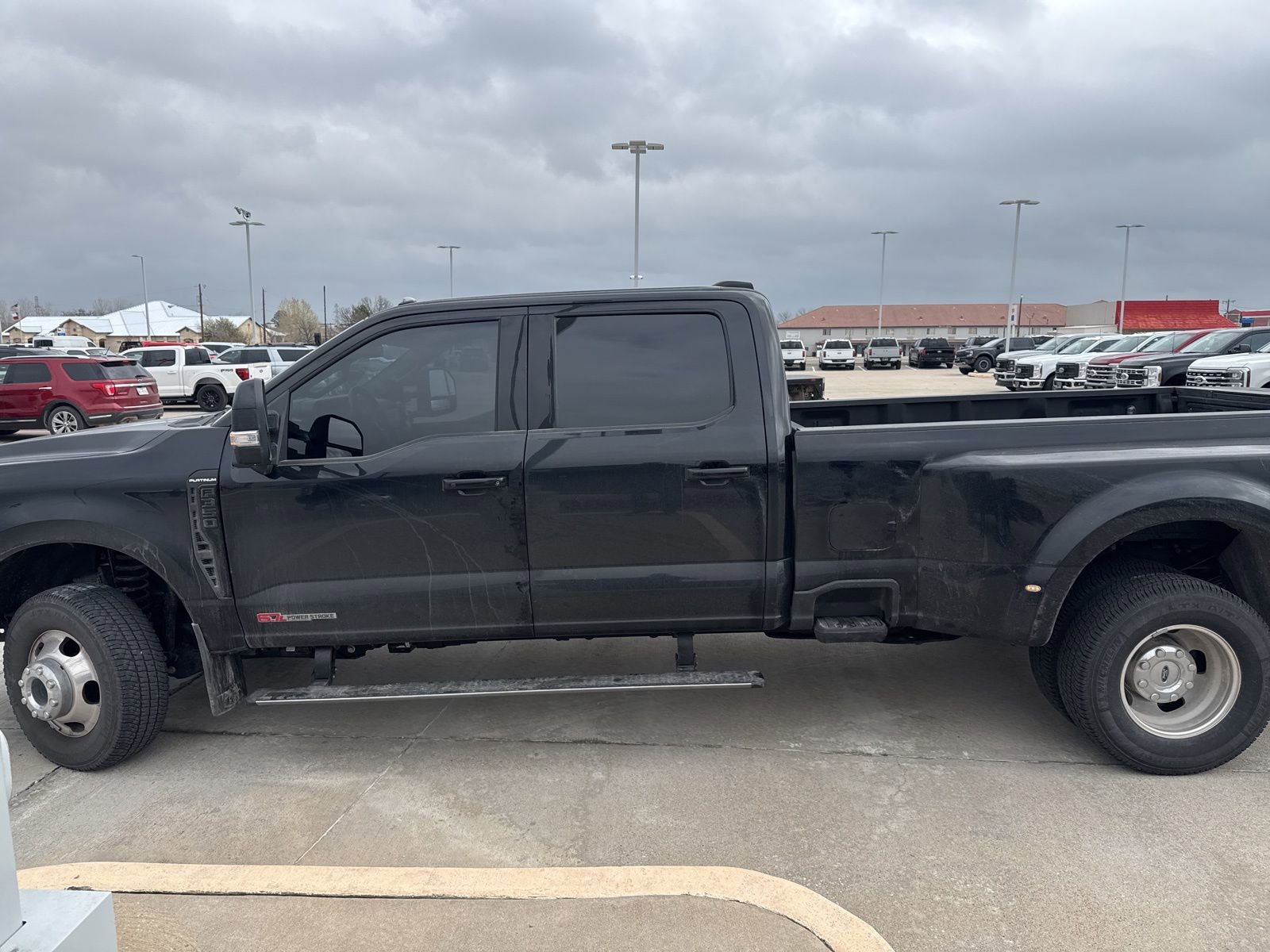 Certified 2025 Ford F350 Platinum image 7